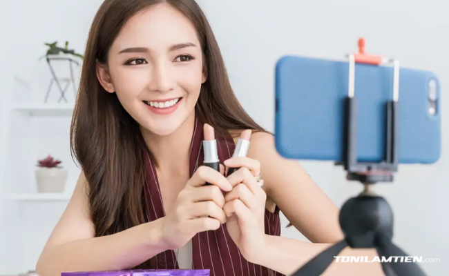 7 Bước Tối Ưu Fanpage Để Tăng Tương Tác (Reach) Miễn Phí 2023 10 Sử dụng các tính năng tương tác của Fanpage
